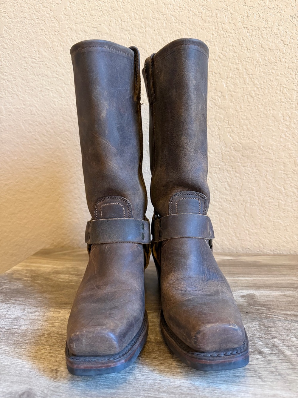 Frye Harness 12R Boots - Picture 3 of 14